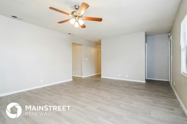 Photo - 4440 Olympic Dr