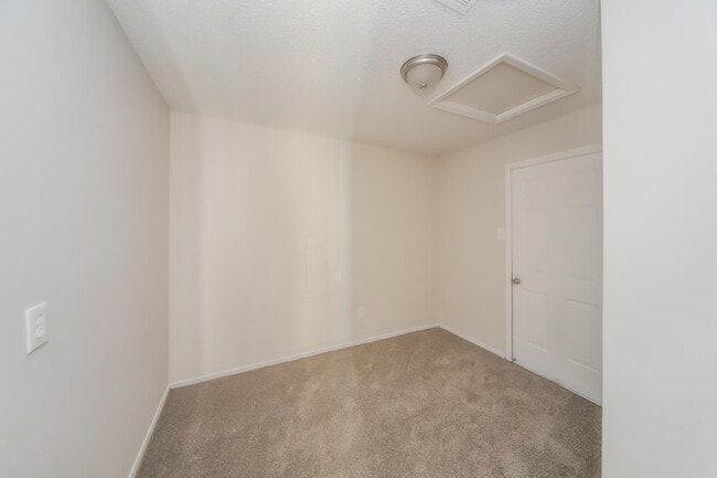 Photo - 4368 Burnette Pl
