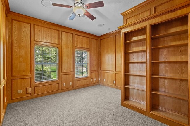 Photo - 616 Westwood Cir