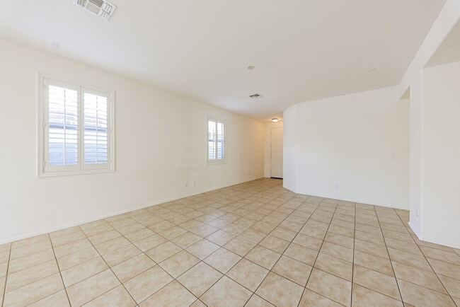 Photo - 39511 N Prairie Ln