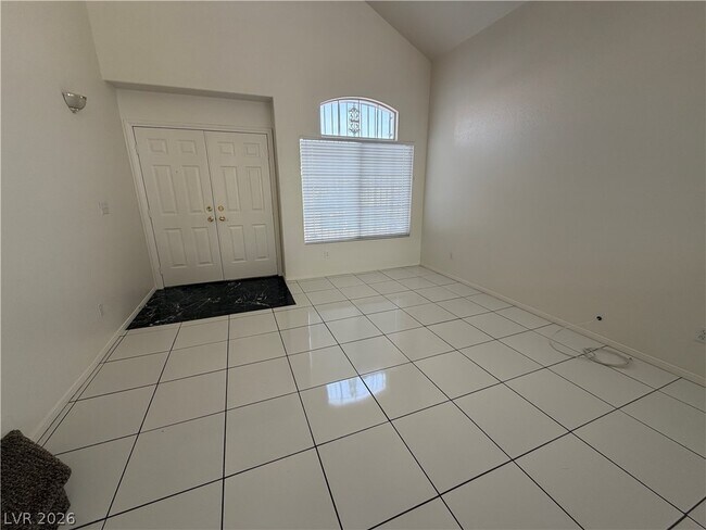 Photo - 8089 Kentshire Dr