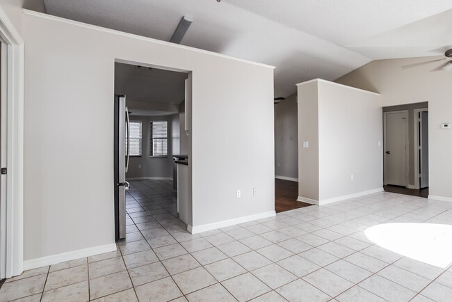 Photo - 2683 Black Oak Ln