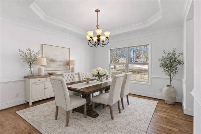 Photo - 1410 Eastland Rd SE