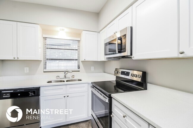 Photo - 613 Morocco Ave