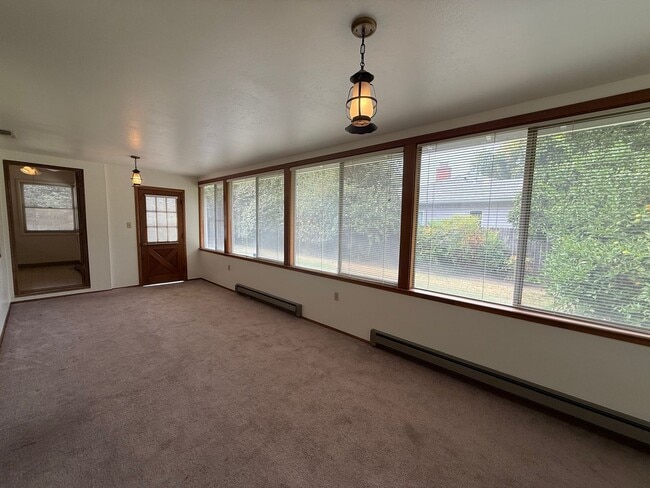 Photo - Spacious 3 bed 2 bath home available now!