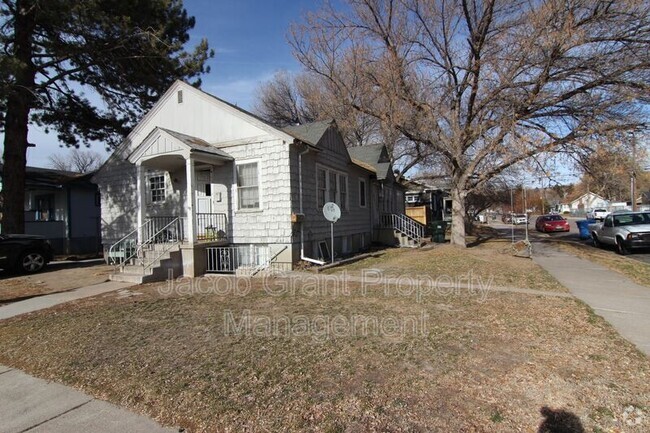 Building Photo - 158 S 10th Ave Rental