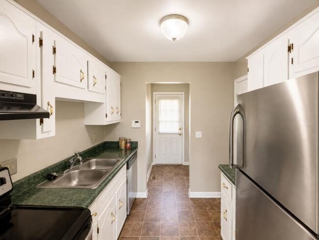 Photo - 108 New Gritton Ave