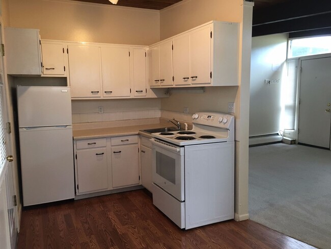 Photo - Seven Thirty, LLC (745) Unidad 745 #3