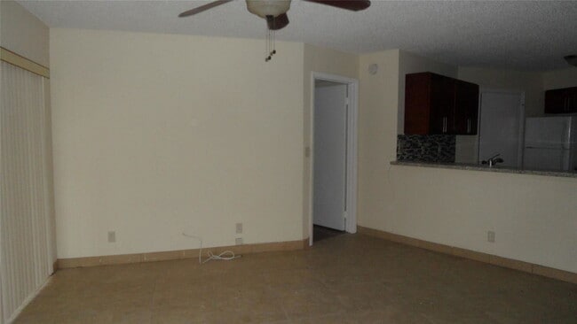 Photo - 9999 Summerbreeze Dr Unit 1007