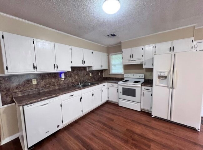 Photo - 429 Fieldbrook Dr
