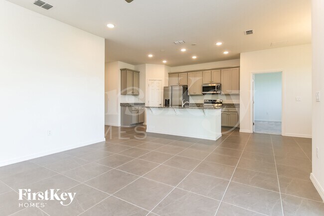 Photo - 1232 Spokane Pt