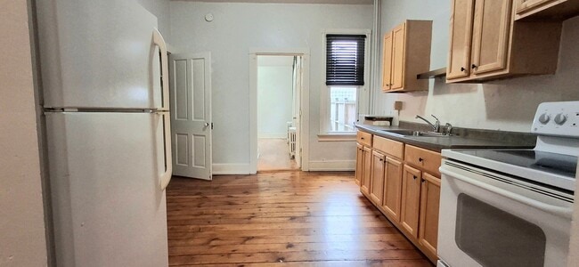 Photo - 35 N Mulberry St Unit 1st floor