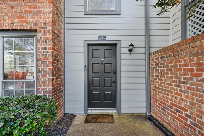 Building Photo - 1242 Weatherstone Dr NE Unit 1242 Weatherstone Drive
