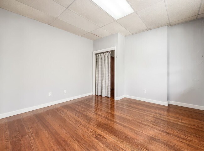 Photo - 202 W 8th Ave