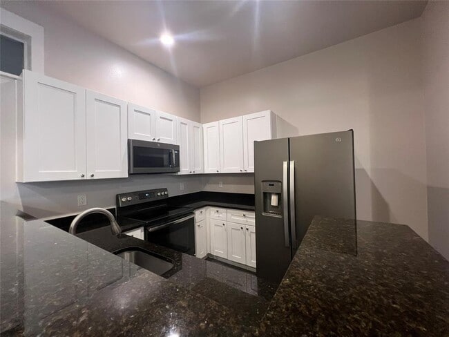 Photo - 809 Vance St Unidad 108