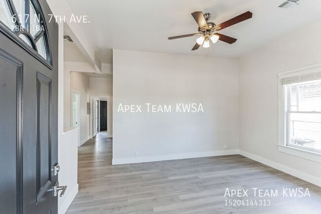 Photo - 617 N 7th Ave