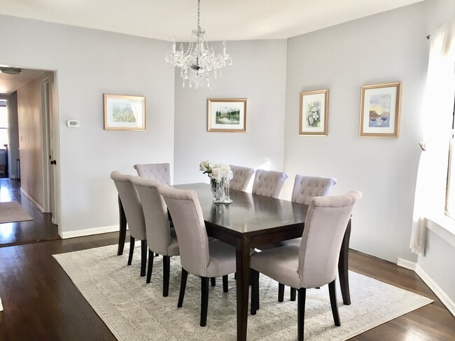 Photo - 3253 N Kenmore Ave Unit 2