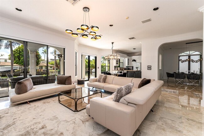 Photo - 500 Coconut Isle Dr