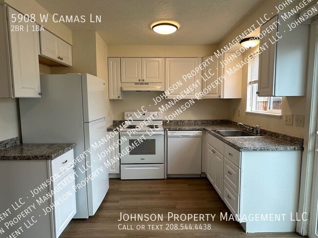 Photo - 5908 W Camas Ln
