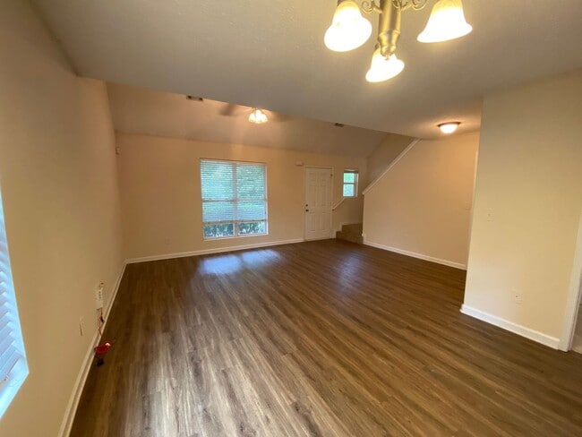 Photo - BRIDGEWATER HOME - PRE-LEASING FOR AUGUST ...