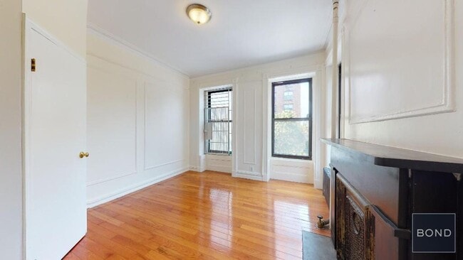 Building Photo - 196 W 108th St Unit 3N Rental