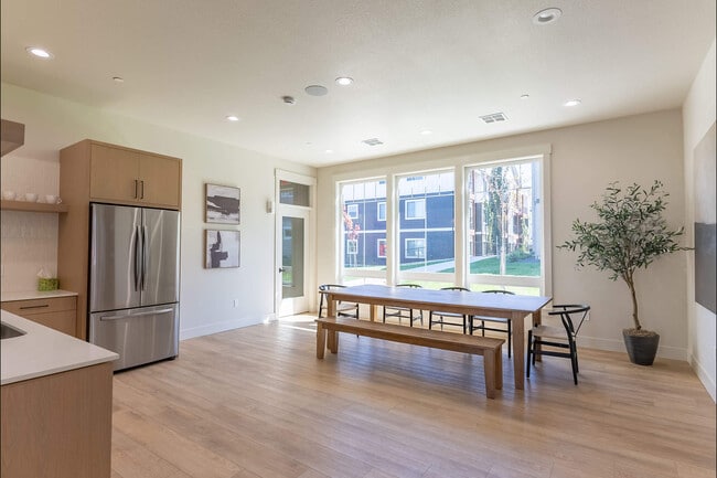 Photo - Cascade Place Apartment Homes