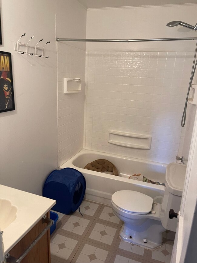 Photo - 813 S Mitchell St