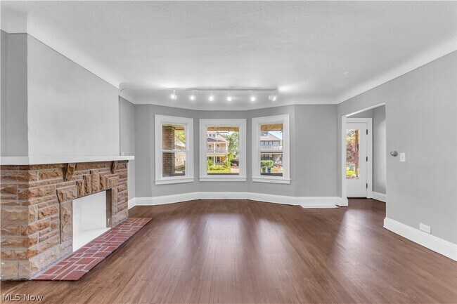 Photo - 3154 Kensington Rd Unidad 1/DN