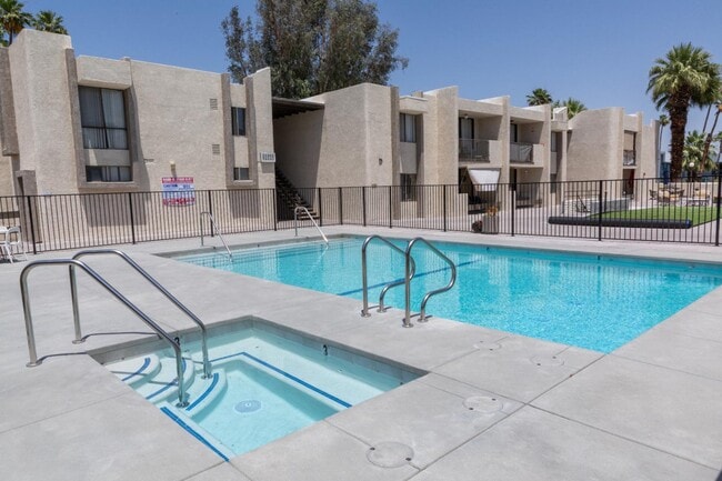 1400 E. Palm Canyon Dr.