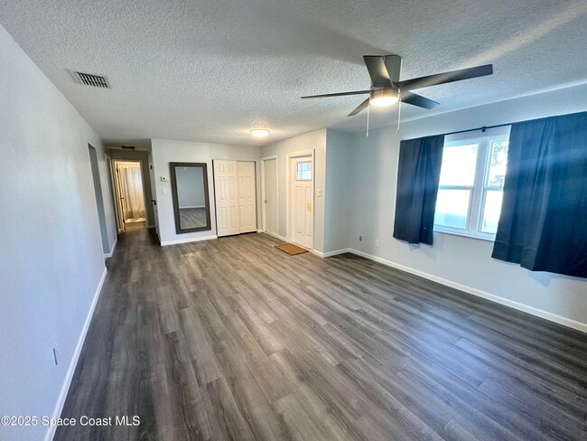 Photo - 2848 Watkins Dr