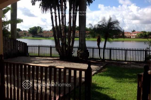 Photo - 15902 SW 66th Terrace