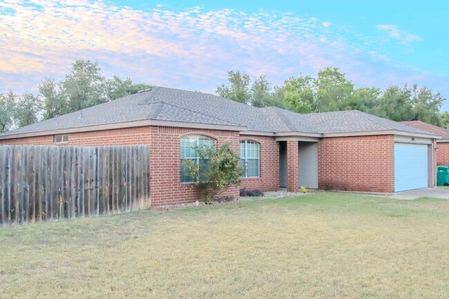 Photo - 1705 Liberty Hill Dr