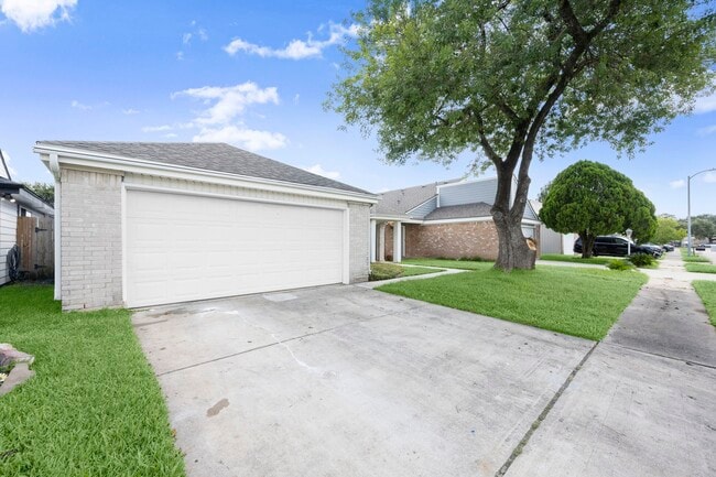 Photo - 11534 Willwood Dr