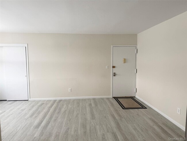 Photo - 3 Toms Point Ln Unit A