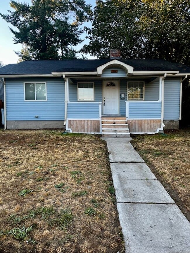 Building Photo - 2 Bed 1 Bath Unit Available in Perry Distr... Rental
