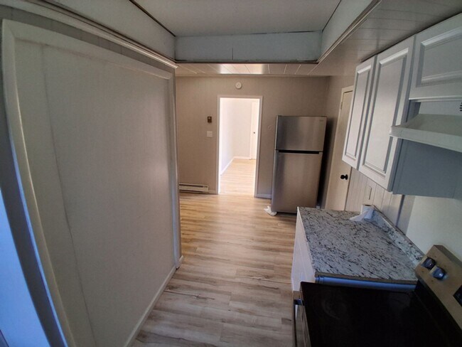 Photo - 65-67 Railroad Street Unit 4