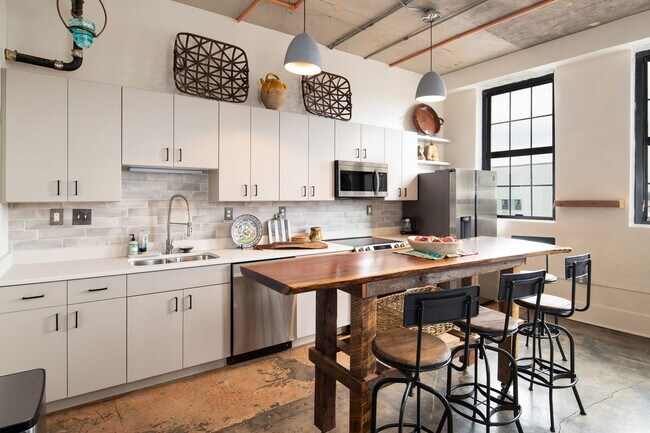 Photo - Sterchi Lofts #407 Authentic Urban living - 3 bedroom, 2 bath - FURNISHED - $2800 per month Spec...