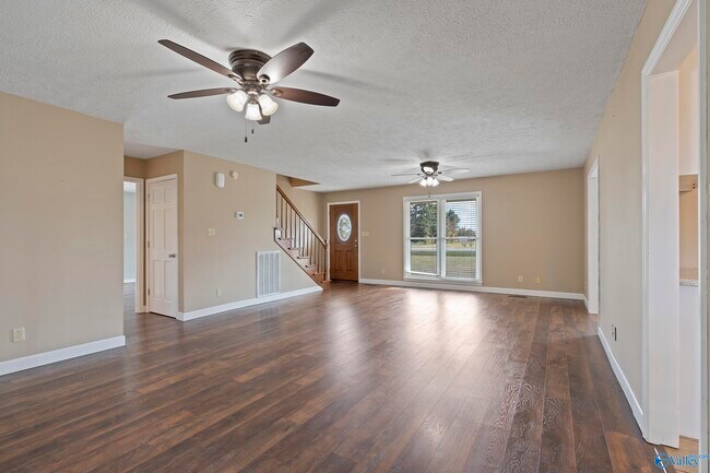 Photo - 15153 New Cut Rd