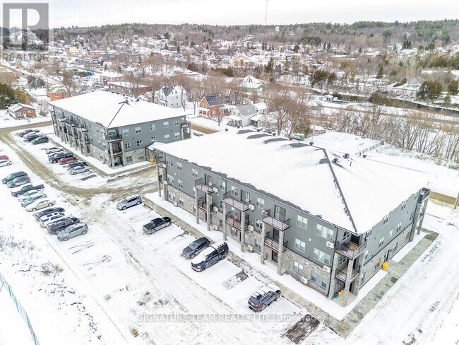 Photo - 78 Queen St Unit 208