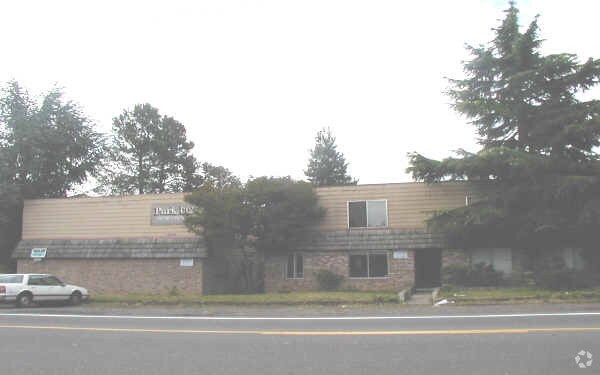 Park 132 Apartments - Park 132 Apartments