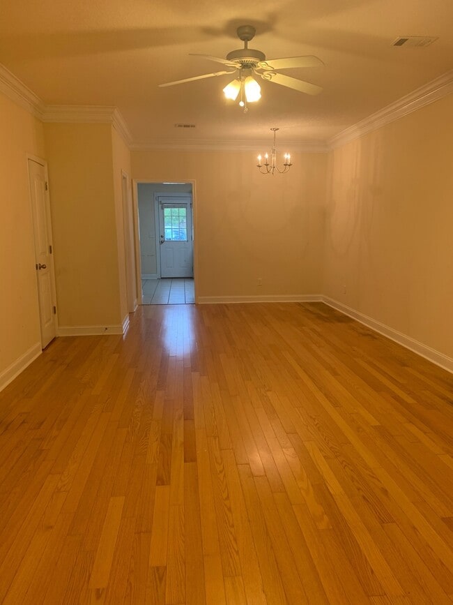 Photo - Beautiful Townhome for Rent