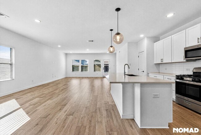 2512 Broken Bow Dr
