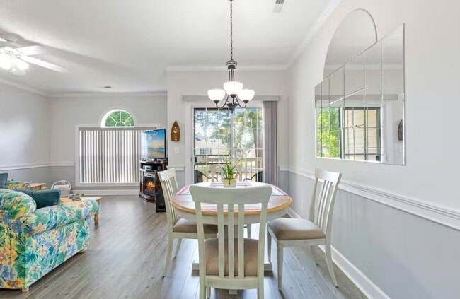 4631 Wild Iris Dr Unit 202