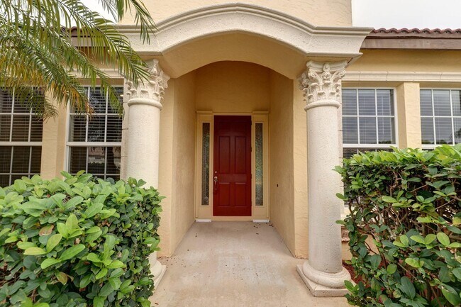 Photo - SPACIOUS 3 BEDROOM, 2 BATH +DEN IN THE VINEYARDS