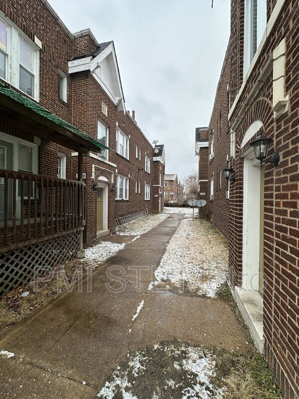 Photo - 3889 Meramec St Rental