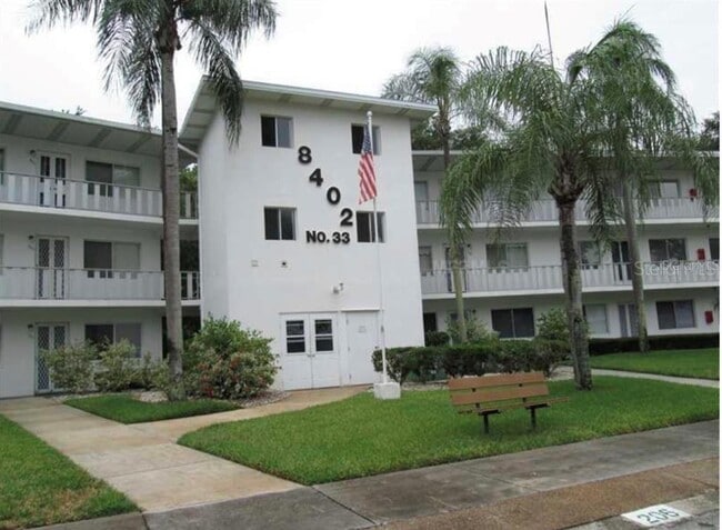 Building Photo - 8402 111th St N Unit 203