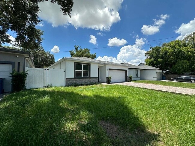 Photo - 117 Murphy St