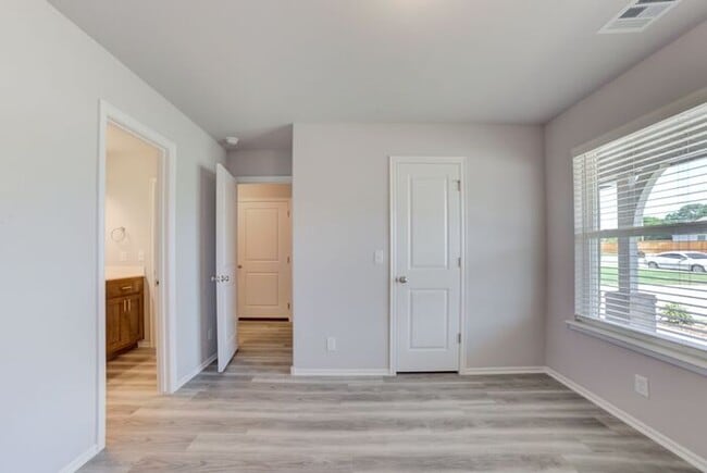 Photo - 4/2.5/2 New Construction Home!