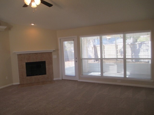 Photo - 2952 Majestic Oaks Ln