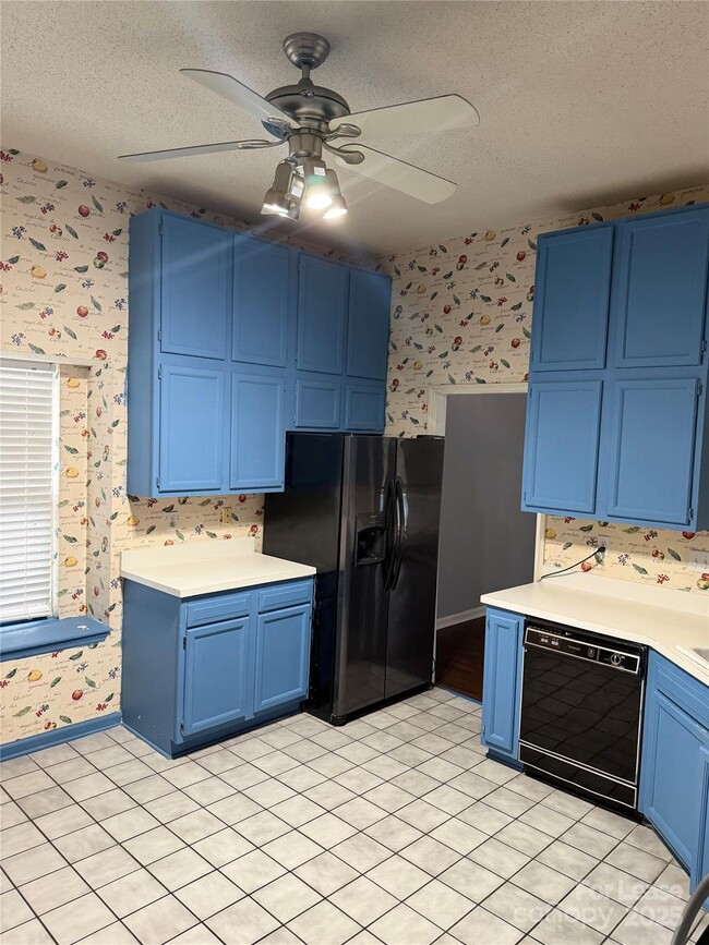 Photo - 9520 Marshbrooke Rd